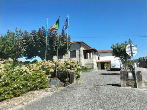 Edif&iacute;cio da Junta de Freguesia | Tregosa